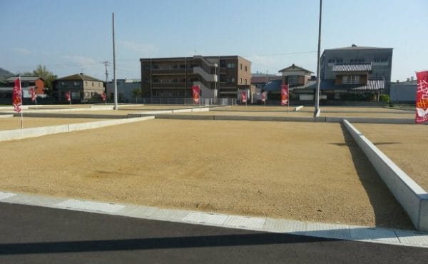 【春日エリアNo.1】小中学校近く通学安心！約60坪の分譲地♪